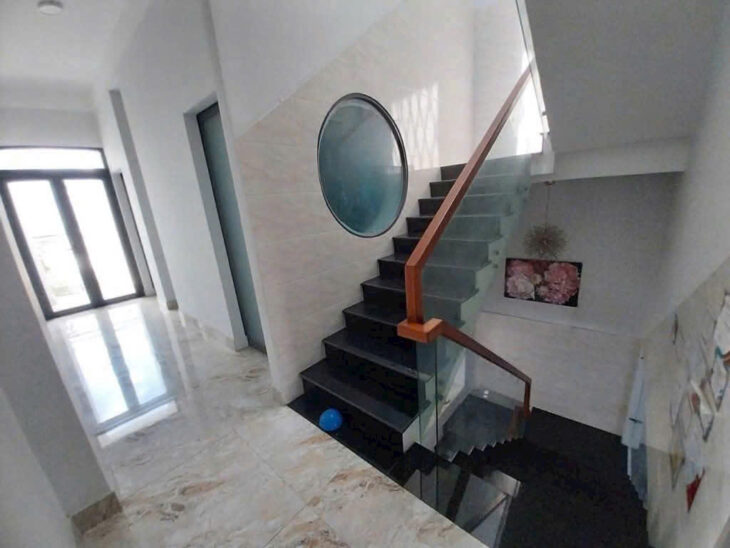 NHÀ (5.2×32) MẶT TIỀN TÂN CHÁNH HIỆP 26, Q12 – GIẢM NGAY 2 TỶ CHỈ CÒN 8.99 TỶ!