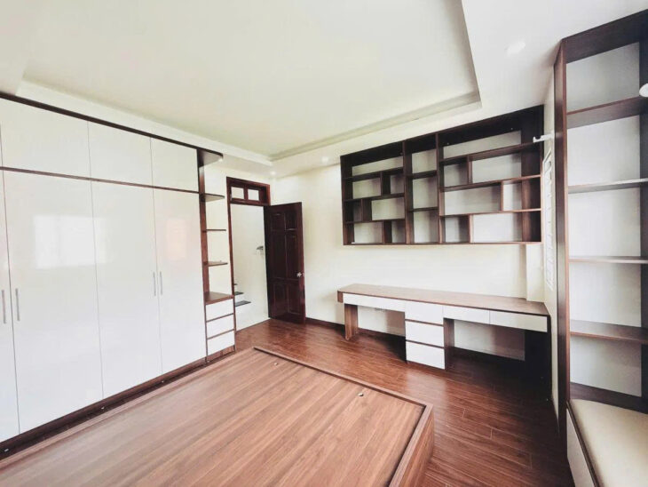 BÁN NHÀ ĐA SỸ – HÀ ĐÔNG – 32M X 5 TẦNG Giá 6.6 tỷ – NHÀ ĐẸP – NGÕ THÔNG