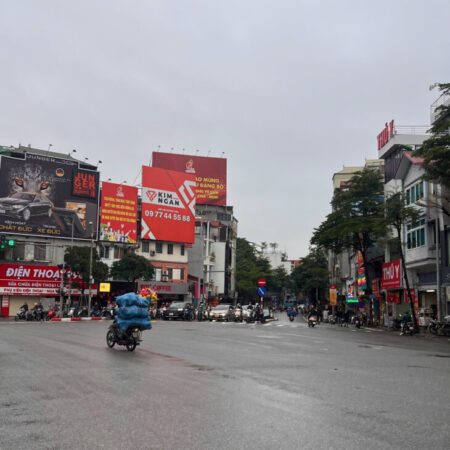 NHÀ ĐẸP PHỐ VĂN MIẾU – KHÔNG GIAN SỐNG SANG TRỌNG, HIẾM CÓ – 7,29 TỶ