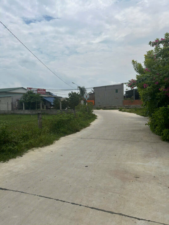 Bán 10m x 26m đất hẻm Nguyễn Thông- Tân Bình – LaGi giá ngộp 1.5 tỷ