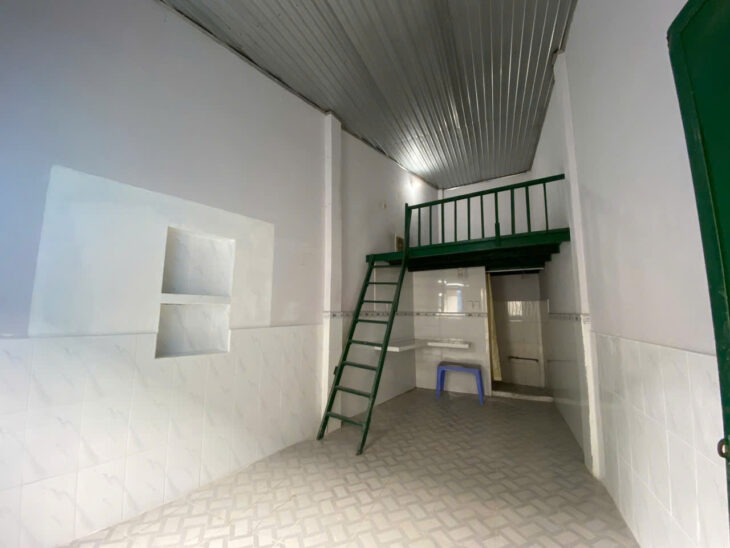 CHO THUÊ PHÒNG TRỌ 30M² – MỚI SỬA, SẠCH SẼ, THOÁNG MÁT – CHỈ 1 DÃY TRỌ YÊN TĨNH Q2 (TP. THỦ ĐỨC)