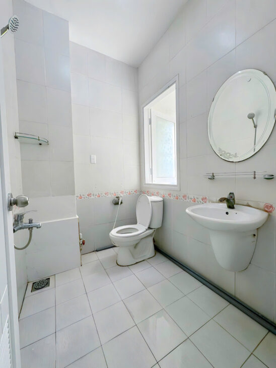 Pass gấp căn 2PN tại Quận 10,- TPHCM – hỗ trợ cọc – Giá thương lượng