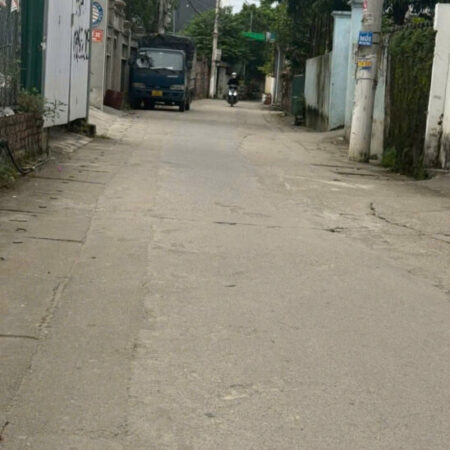 Đất đẹp thôn Trung Hậu, Tiền Phong, Mê Linh, trục chính làng, MT Kinh Doanh. Gần chợ Yên