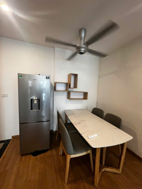 19.11.25.3 bán căn hộ Emerald CT8 Mỹ Đình, 2 ngủ 2 WC, 80m2, full đồ nội thất, ngắm pháo hoa SVĐ Mỹ