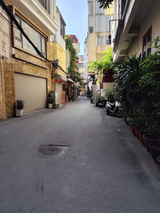 Bán nhà Thịnh Hào 1_ ô tô vào nhà_55m_ giá 16 tỷ