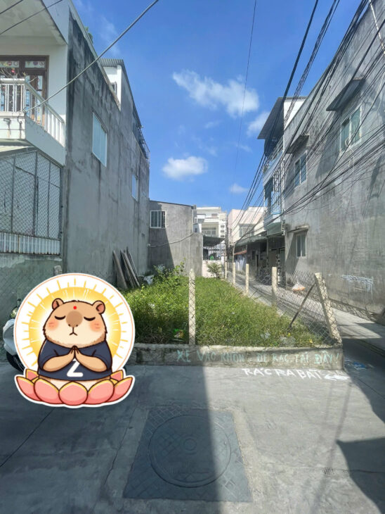 LÔ GÓC HẺM 85 HƯƠNG LỘ NGỌC HIỆP, PHƯỜNG TÂY NHA TRANG.