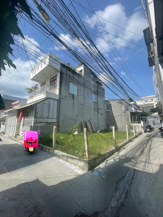 LÔ GÓC HẺM 85 HƯƠNG LỘ NGỌC HIỆP, PHƯỜNG TÂY NHA TRANG.