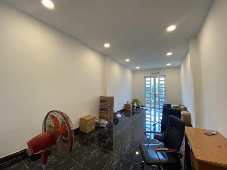 SANG GẤP NHÀ MT ĐƯỜNG SỐ – NGANG 4M – 3 TẦNG – P. TÂN QUY, Q7 – NHỈNH 12 TỶ ( TL )