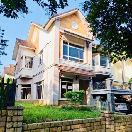 Biệt thự khu compound Thảo Nguyên Sài Gòn, Phường Long Thạnh Mỹ, Q9