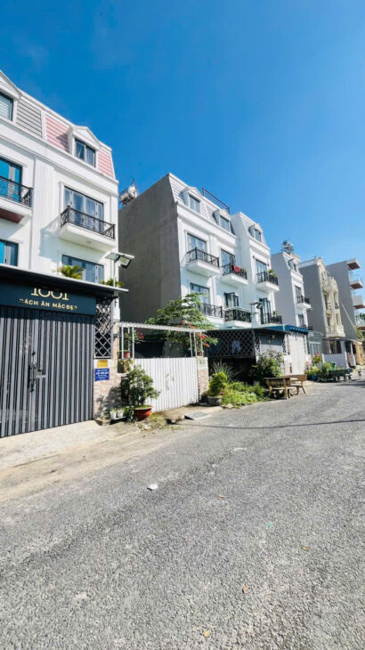 Đất sát bên Gò Vấp, cầu An Lộc Nguyễn Oanh, đường 8m, khu cao tầng 4x19m