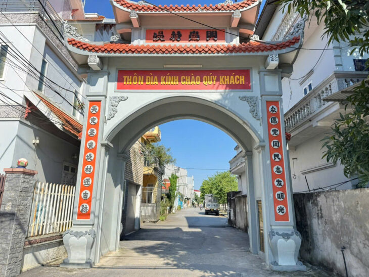 Bán lô đất thôn Đìa, xã Phúc Thịnh, TP HN. Sát đường Võ Văn Kiệt và cầu vượt Nam Hồng