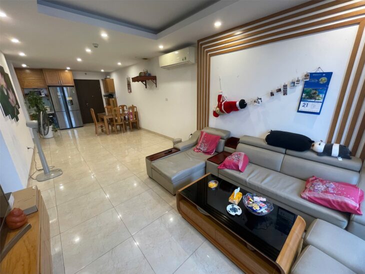 CĂN HỘ ĐẸP – GIÁ TỐT – CHÍNH CHỦ CẦN BÁN NHANH căn góc tầng trung có slot ô tô tại Cầu Giấy, Tp HN