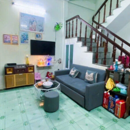 NHÀ 1 TRỆT 1 LẦU HẺM MAI XUÂN THƯỞNG, VĨNH HOÀ, NHA TRANG.