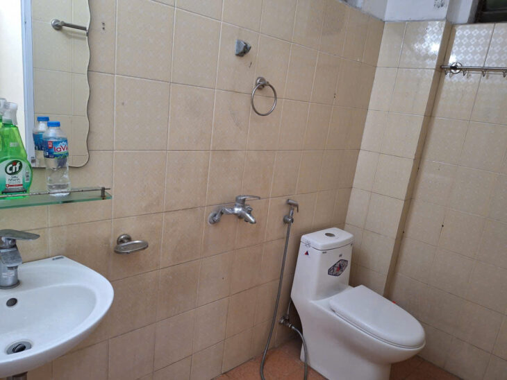 Chính chủ cần cho thuê nhà 4 tầng mặt tiền 233A Nguyễn văn cừ, Phường Bồ Đề, Quận Long Biên, Hà Nội