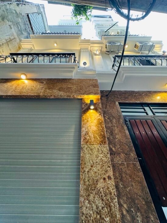 CCMN HOÀNG HOA THÁM 48M x7 TẦNG THANG MÁY-10 PHÒNG KK-14,5 TỶ,MẶT NGÕ THÔNG,2 THOÁNG,GẦN CHỢ