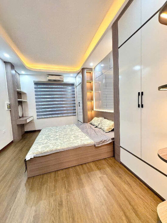 💥 NHÀ ĐẸP GIẢI PHÓNG – Ô TÔ – NGÕ THÔNG 32M *5 tầng * 7.85 tỷ thương lương mạnh