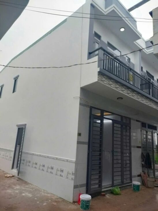 NHÀ SIÊU ĐẸP – 2 MẶT TIỀN – Chính Chủ Bán Nhà Xã Mỹ Hạnh Nam, Đức Hòa, Long An