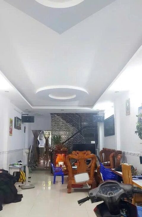 NHÀ 2 TÂNG – DT4 X 20M(HIẾM) – TRUNG TÂM TÂN PHÚ – NHỈNH 8 TỶ