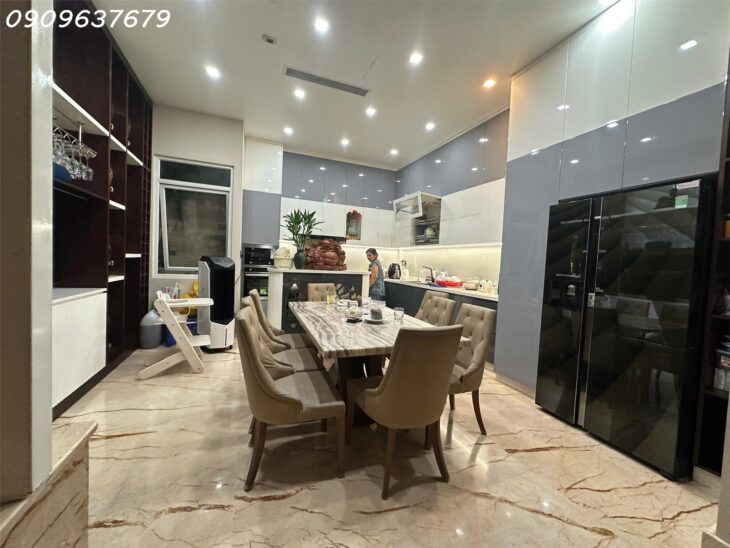 CHUYỂN HƯỚNG KINH DOANH – BÁN CĂN NHÀ TÂM HUYẾT- THÍCH QUẢNG ĐỨC- PHÚ NHUẬN – 5 TẦNG BTCT- NGANG 5M