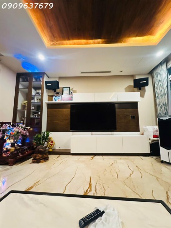 CHUYỂN HƯỚNG KINH DOANH – BÁN CĂN NHÀ TÂM HUYẾT- THÍCH QUẢNG ĐỨC- PHÚ NHUẬN – 5 TẦNG BTCT- NGANG 5M