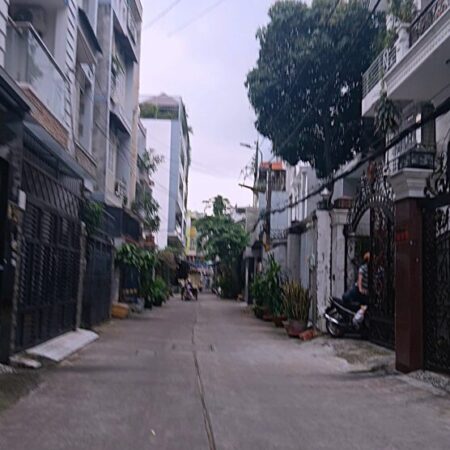 NHÀ 2 TẦNG – DT 61M² – HXH – SÁT ĐH CÔNG THƯƠNG, GẦN AEON MALL – TÂN PHÚ – NHỈNH 5 TỶ