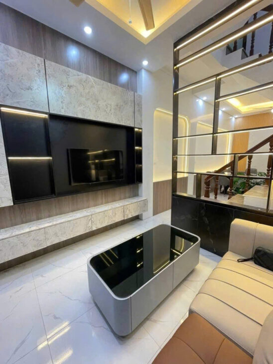 PHỐ VÍP PHAN KẾ BÍNH – NỞ HẬU – 2 THOÁNG 30m2 4 tầng mặt tiền 3.1m Giá 7.65 tỷ