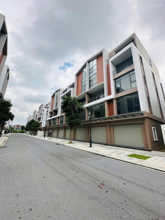 Căn shophouse 2 mặt tiền sát chung cư đơn giá tốt nhất ocp3: chỉ 123,7 triệu/m