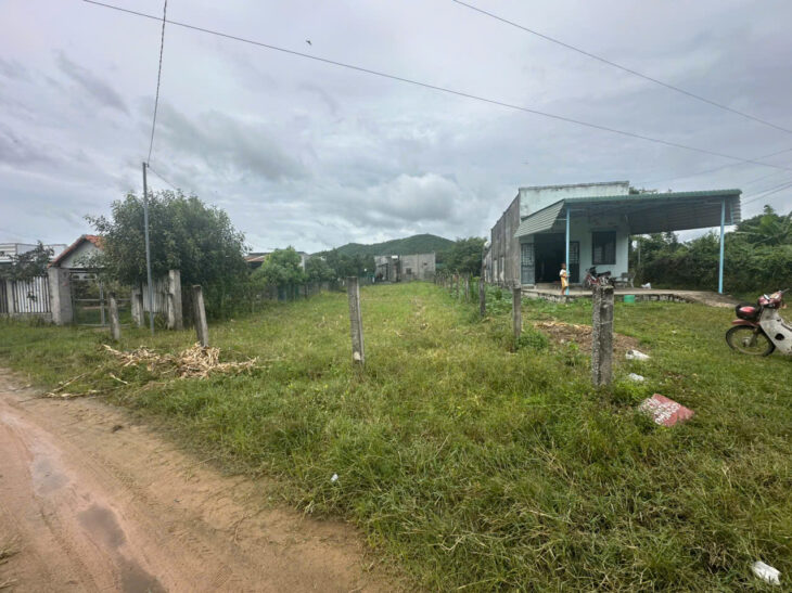 Bán 511m2 đất Thổ cư Hẻm Nguyễn Minh Châu – Tân Tiến – LaGi giá rẻ chỉ 1 tỷ