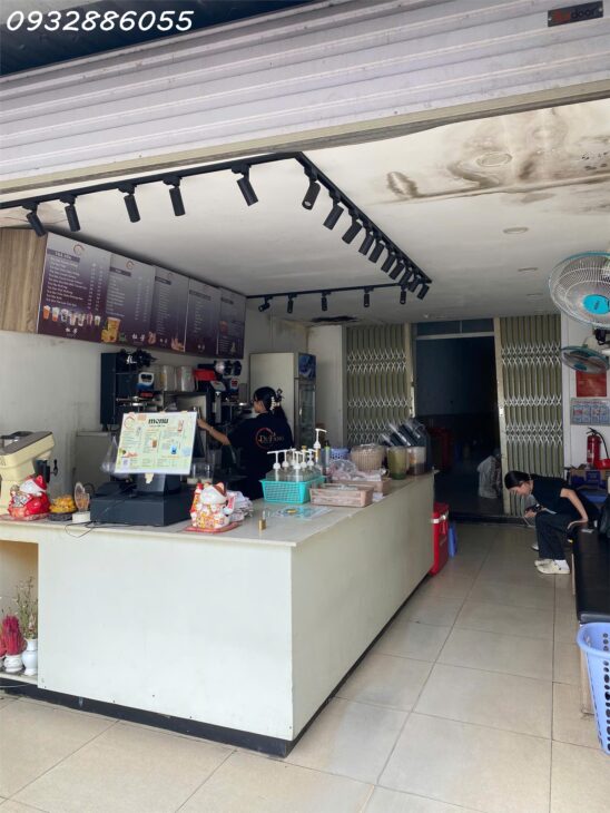 Cho thuê mặt bằng kinh doanh mặt tiền đường 3/2 Đối diện Đại Học Cần Thơ