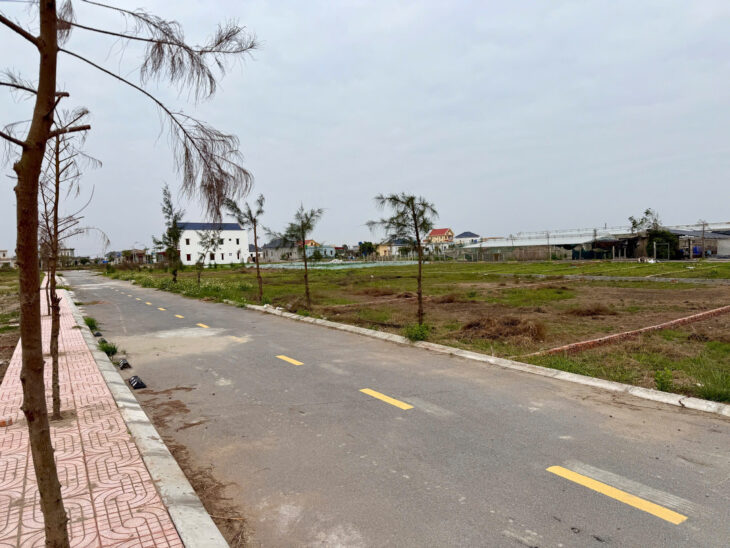 Chỉ hơn 1 tỷ bán đất ở lâu dài gần sát khu nghỉ dưỡng và công nghiệp sẵn sổ