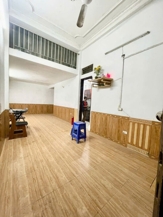 PHÂN LÔ TRỊNH ĐÌNH CỬU – Ô TÔ ĐỖ CỬA – NHÀ DÂN – 33m2 3 tầng mặt tiền 4.9m Giá 9.9 tỷ