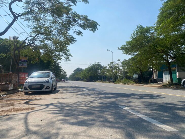 CC GỬI BÁN 76M TỔ 10 QUANG MINH,MT 5M,Ô TÔ TRÁNH, TRỤC KINH DOANH,GẦN TRƯỜNG,CHỢ