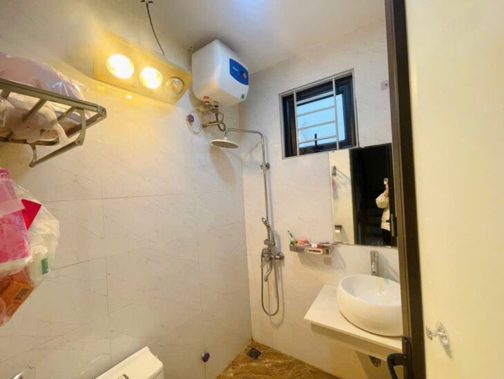 Bán Nhà Xuân La 38m, 40m, 5 tầng, lô góc nhà đẹp đón Tết! Mặt tiền quyền lực!