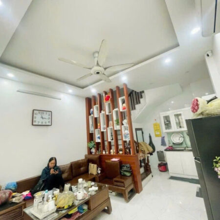 Bán Nhà Xuân La 38m, 40m, 5 tầng, lô góc nhà đẹp đón Tết! Mặt tiền quyền lực!