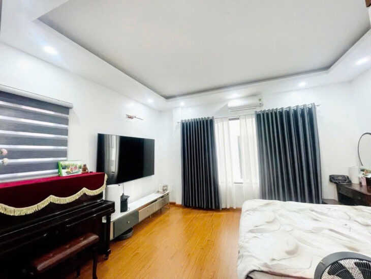 Bán Nhà Xuân La 38m, 40m, 5 tầng, lô góc nhà đẹp đón Tết! Mặt tiền quyền lực!