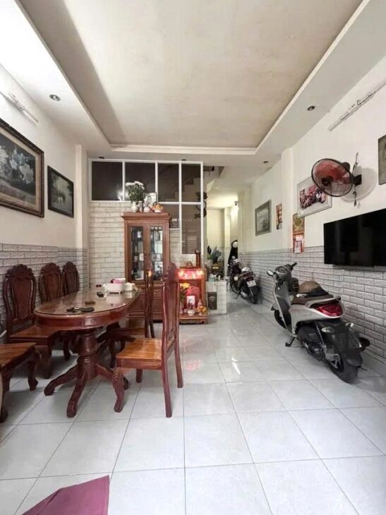 NHÀ ĐẸP, 2 TẦNG – DT 40M2 – TÂN PHÚ – GẦN CHỢ TÂN HƯƠNG – NHỈNH 4TỶ