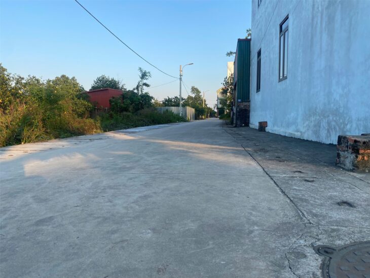 CC BÁN BÌA LÀNG TỔ 10 TT QUANG MINH,74M GIÁ 4,4X TỶ.GẦN KHU ĐÔ THỊ,CÔNG VIÊN….