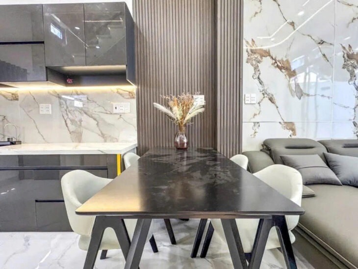 NHÀ XÂY MỚI, FULL NỘI THẤT – KHU VIP HƯƠNG LỘ 2 – BÌNH TÂN – HẺM 6M – DT 40M² – NHỈNH 4 TỶ