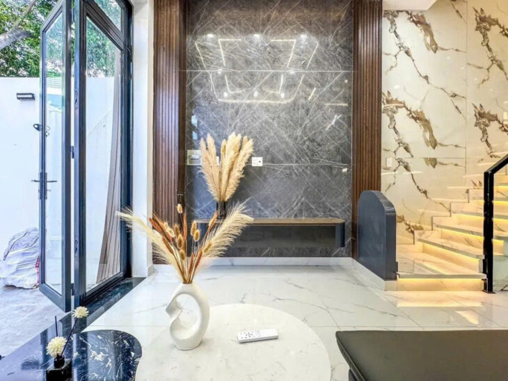 NHÀ XÂY MỚI, FULL NỘI THẤT – KHU VIP HƯƠNG LỘ 2 – BÌNH TÂN – HẺM 6M – DT 40M² – NHỈNH 4 TỶ