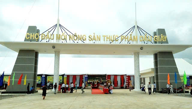 Sốt Dầu Giây! Đất Nền Sổ Hồng Riêng Full Thổ Cư – Giá Từ 19 Triệu/m² Sốt Dầu Giây! Đất Nền Sổ Hồng Riêng Full Thổ Cư – Giá Từ 19 Triệu/m²