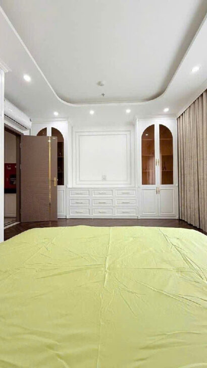 Bán nhà Siêu đẹpViệt Hưng – Gara- Ô chờ Thang máy- Dân trí tuyệt vời- 55m 5 tầng Full NT- 11,x Bán nhà Siêu đẹpViệt Hưng – Gara- Ô chờ Thang máy- Dân trí tuyệt vời- 55m 5 tầng Full NT- 11,x