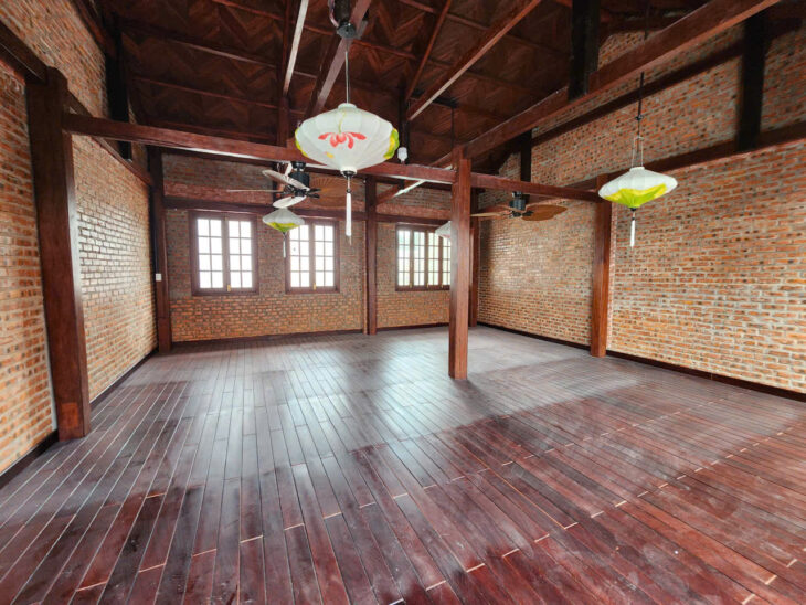 Nhà cho thuê Chính Hữu Đà Nẵng nguyên căn lô đôi 2 tầng diện tích 170m² gần biển