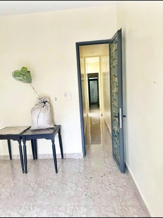 Cho thuê nhà nguyên căn 2 phòng ngủ có mặt bằng kinh doanh mặt tiền Phan Đình Phùng Phường 2 Đà Lạt