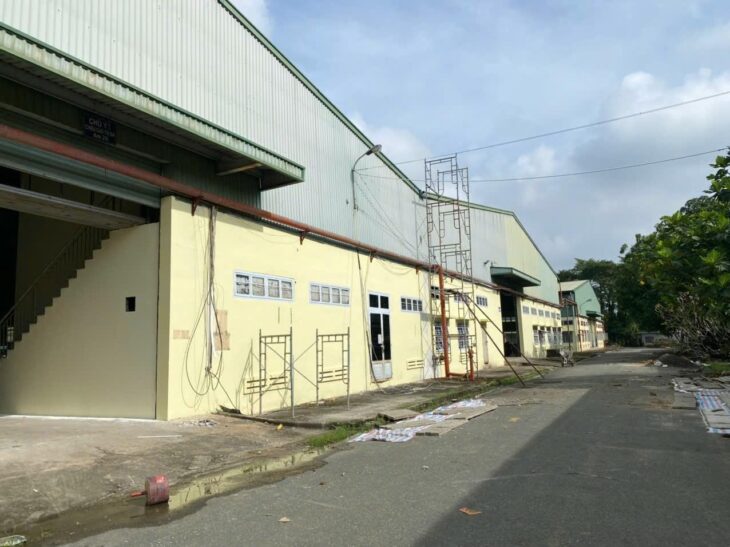 XT650 cho thuê xưởng sản xuất khung thép tiền chế, pháp lý đầy đủ giao xưởng liền