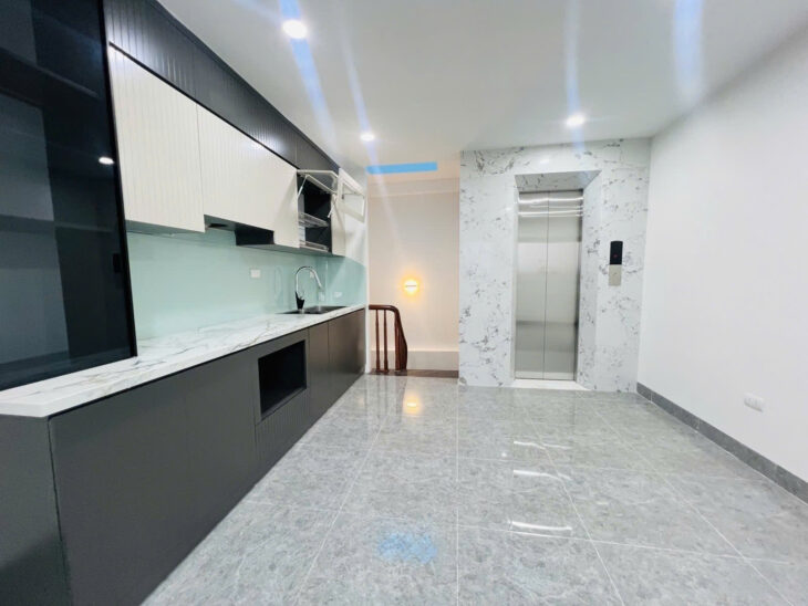 BÁN NHÀ TÂN MAI- HOÀNG MAI, 62 M2, 7 TẦNG TM, MẶT TIỀN 7,5 M, GIÁ 26,5 TỶ.