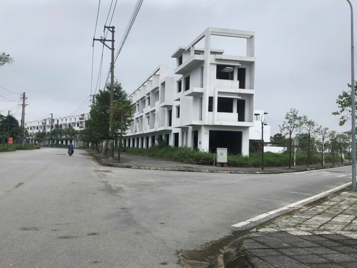 NHÀ ĐẸP – GIÁ TỐT – CẦN BÁN 2 CĂN NHÀ VỊ TRÍ ĐẮC ĐỊA Tại TP.Thanh Hoá Và TP.Sầm Sơn