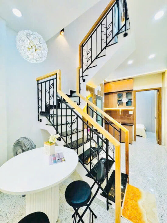 HXH Nguyễn Hữu Cảnh – 2P2W – Vài bước là Ga Metro Văn Thánh – LH 0346783770