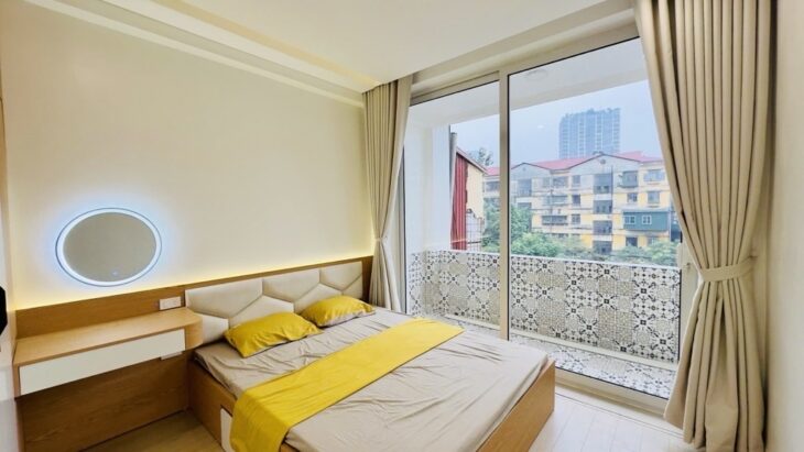 bán nhà tập thể 7,2 ha vĩnh phúc ba đình DT 80m 2 ngủ 2 ban công rộng giá 5,2 tỷ