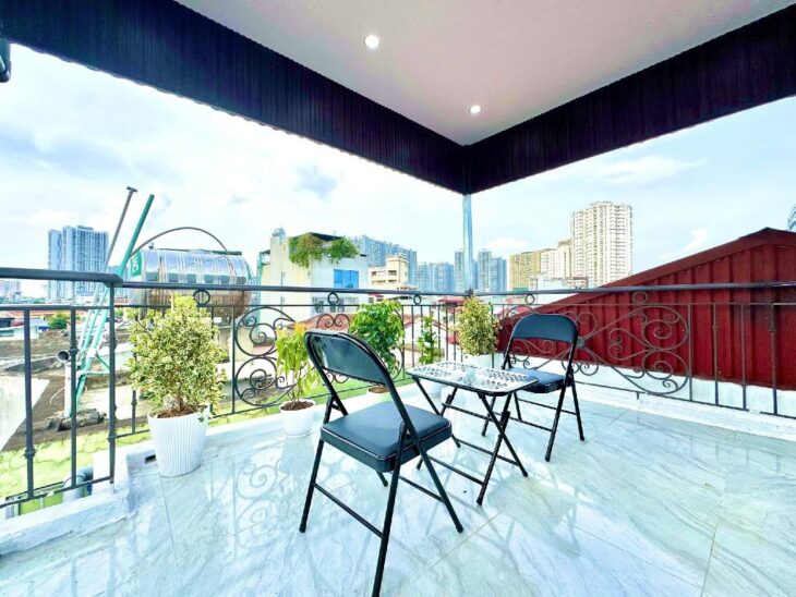 Minh Khai – 35m – 6 Tầng – Full Nội Thất – Giá: 7.5 Tỷ