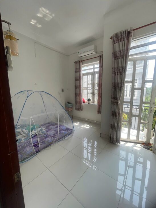 Nhà 3 Tầng Võ Văn hát – Gần ĐH Tài Chính Marketing – Giá Chỉ 5.3 Tỷ